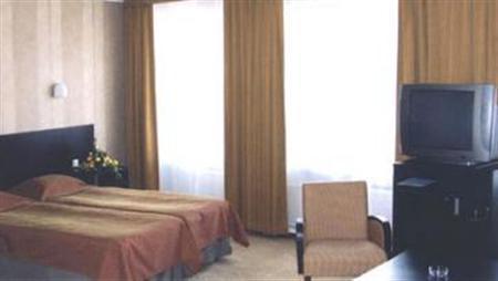 Hestia Maestro Old Town Hotell 3*