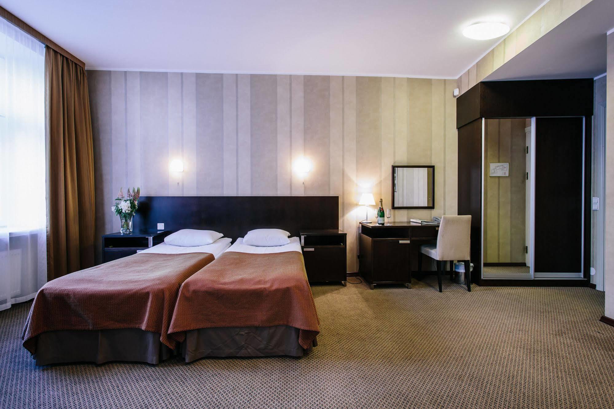 Hotell Hestia Maestro Old Town 3*